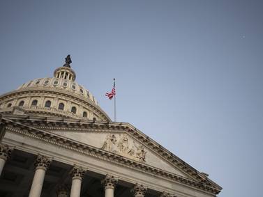 El Senado de Estados Unidos aprueba un proyecto de ley para blindar el matrimonio homosexual