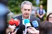 Zapatero espera "entendimiento" en el Gobierno tras el debate sobre Defensa: Siempre que llueve escampa