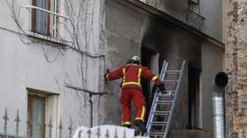 Al menos tres muertos y ocho heridos en el incendio de un edificio en París