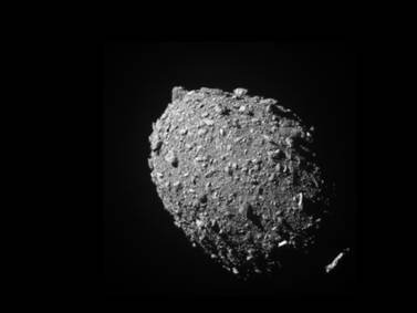 Ciencia.-La NASA acierta a impactar una nave contra un asteroide para desviarlo