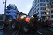 Agricultores se congregan ante la sede de la Unión Europea en una nueva demostración de fuerza