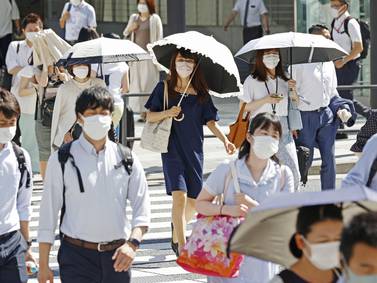 Alertan a Tokio de pico energético por una ola de calor