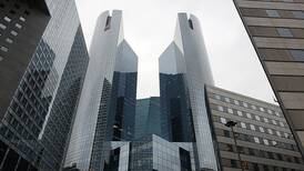 Fusión de UBS con Credit Suisse crea efecto “bola de nieve” en bancos europeos