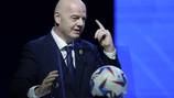 Infantino, de la FIFA, solicita nuevas leyes que reduzcan honorarios de los agentes de futbolistas