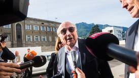 Piden 20 meses de cárcel para Blatter y Platini por fraude  