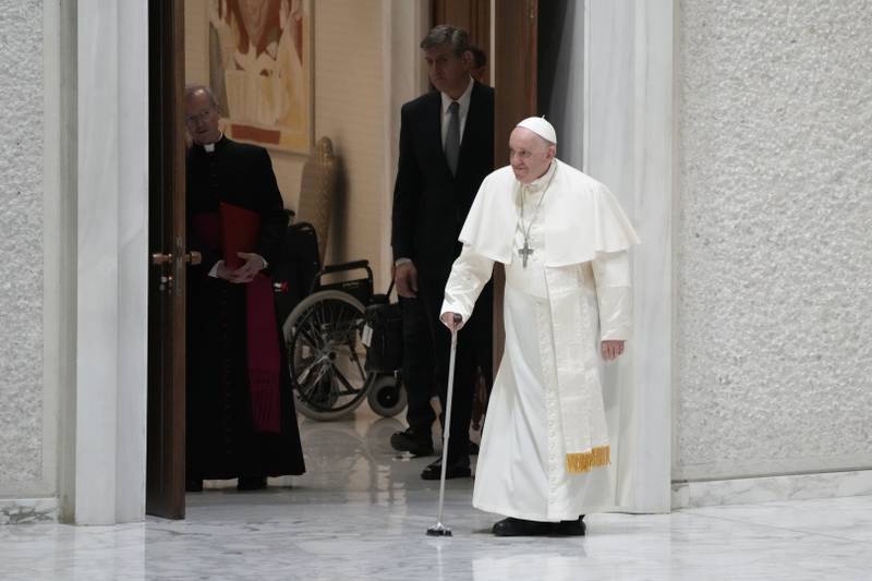 Papa Francisco cambia ley que impide encubrir casos de abuso sexual en iglesias