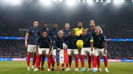 Francia sigue con paso perfecto en eliminatorias de UEFA