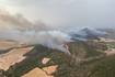 El incendio forestal de Jumilla (Murcia) continúa estable y la CARM espera darlo por extinguido a mediodía