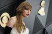 Fotógrafo acusa a padre de Taylor Swift de golpearlo en Sydney