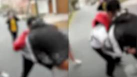 Hombre llega al colegio de su sobrino y golpea al alumno que le hacía bullying