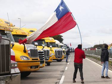 Al menos 19 personas han sido detenidas en el marco de la huelga de transportistas en Chile