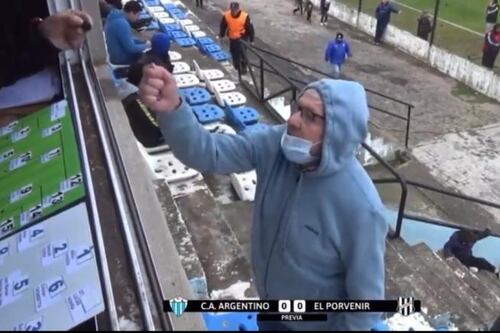 Violencia desatada: periodista es agredido por el presidente de un club en el ascenso argentino