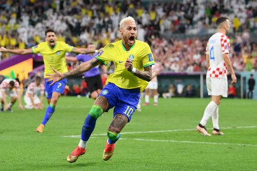 Neymar iguala récord histórico de Pelé como máximo goleador de Brasil