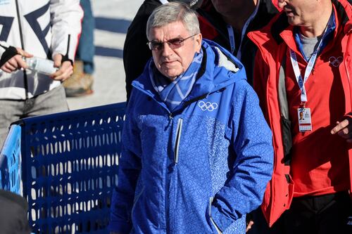 COI quiere dar solución a atletas rusos en París 2024 y evitar un posible boicot