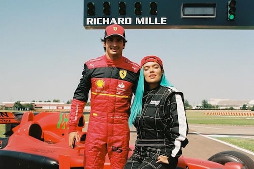 ¿Le lanzó una indirecta Karol G a Anuel AA en su última publicación?