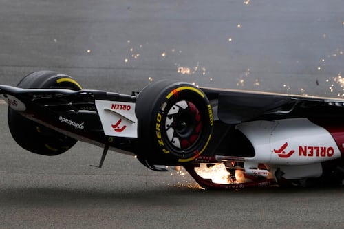 Halo salva vida al piloto chino Guanyu Zhou en terrible accidente del GP de Gran Bretaña