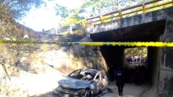 Hallaron cinco hombres demenbrados en la comunidad de San Martín El Jovero en Acapulco, Guerrero.