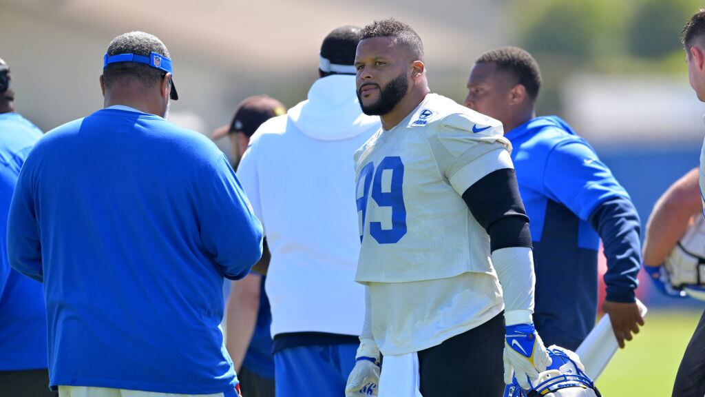 Aaron Donald de los Rams