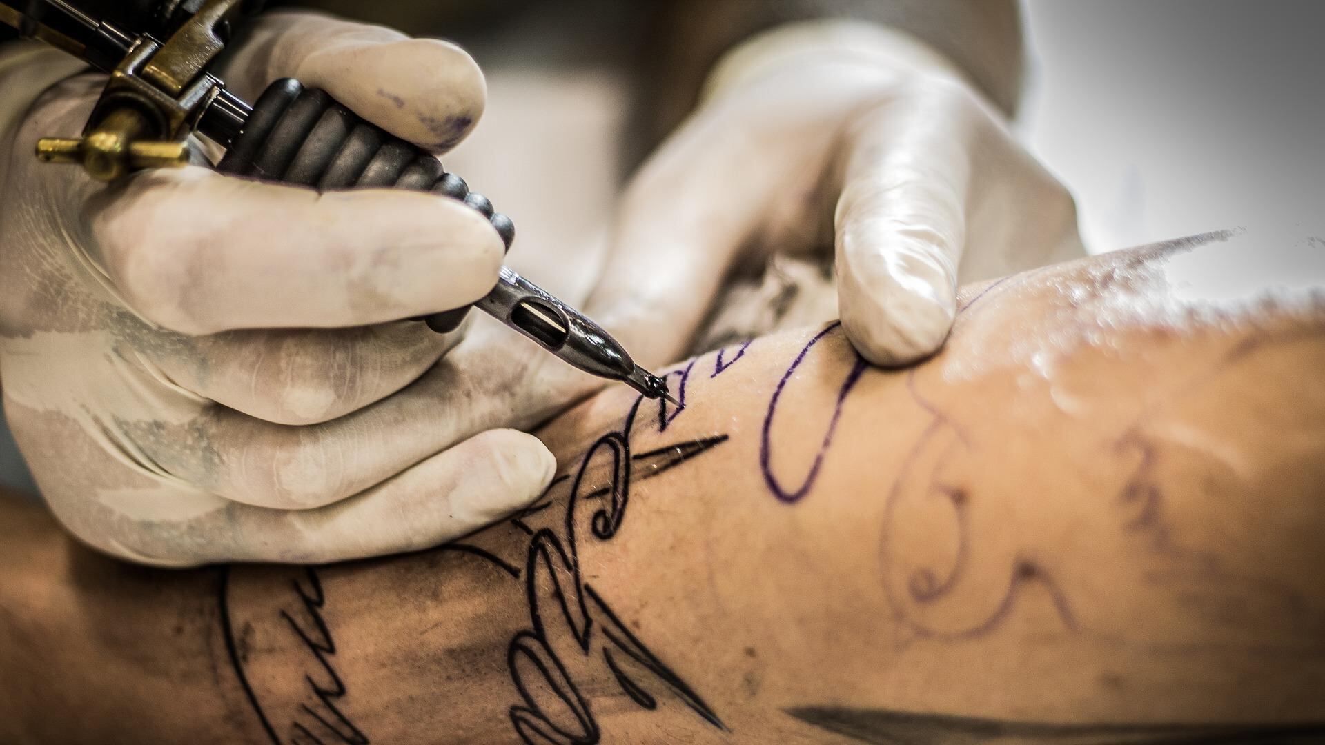 Tatuajes - imagen referencial