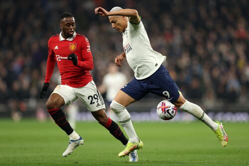 Tottenham frustra al Manchester United en la Premier League