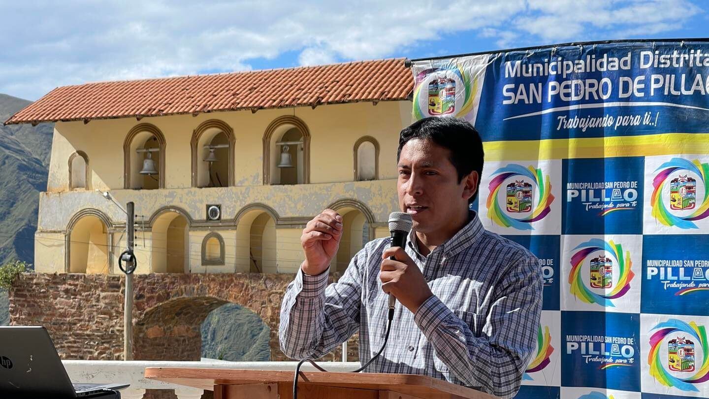 Inhabilitan a legislador peruano por abuso sexual