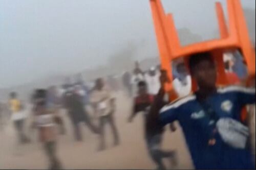 Mueren más de 50 personas en estampida durante partido de futbol