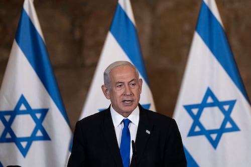 Netanyahu analiza un acuerdo para liberar rehenes con milicias palestinas