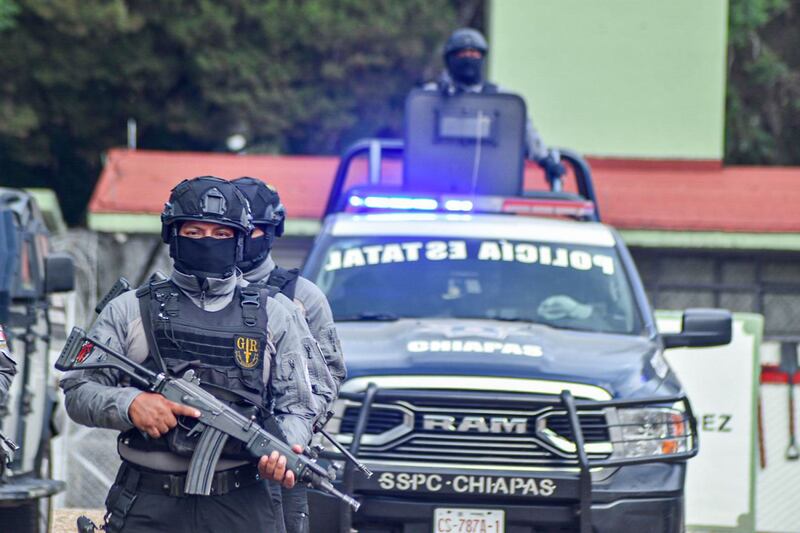 Militares chocan con habitantes Frontera Comalapa