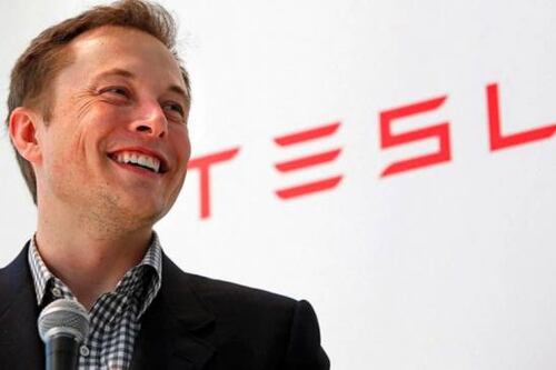 Elon Musk alerta que las fábricas de Tesla pierden miles de millones de dólares