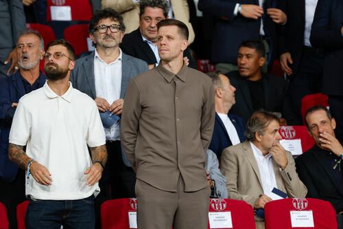 Barça saca del retiro a Szczesny para suplir a Ter Stegen