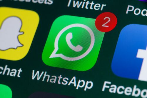 WhatsApp crea atajo para enviar de imágenes en calidad original y en formato de documento