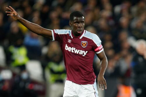 West Ham sanciona a Kurt Zouma por repugnante ataque a un gato: imágenes son impactantes