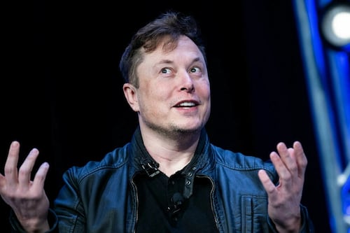 Aliens, despidos masivos y trabajo remoto: Estos fueron los temas que Elon Musk habló en su primer encuentro con empleados de Twitter