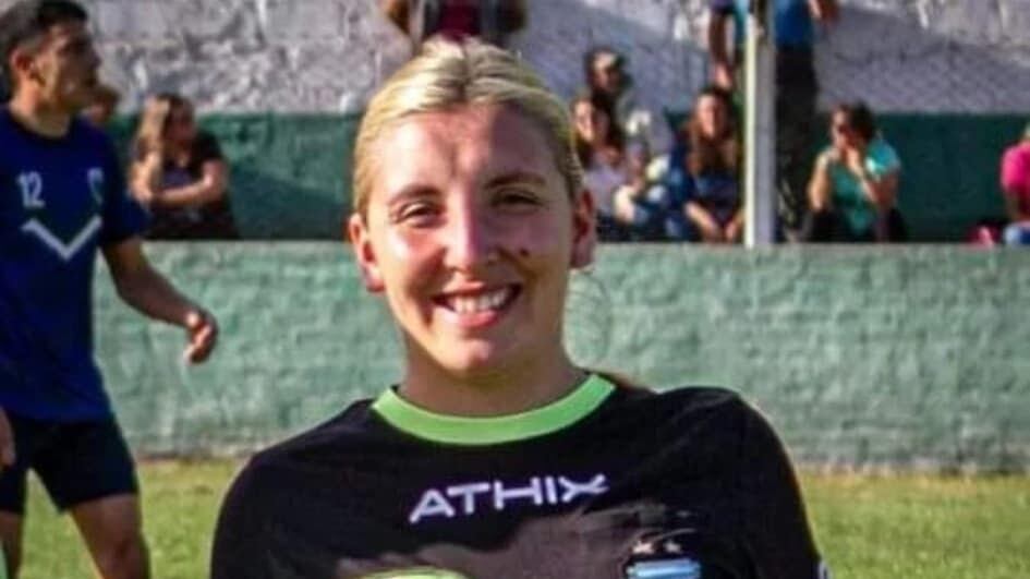 Dalma Cortadi ya no pudo continuar el partido debido al golpe