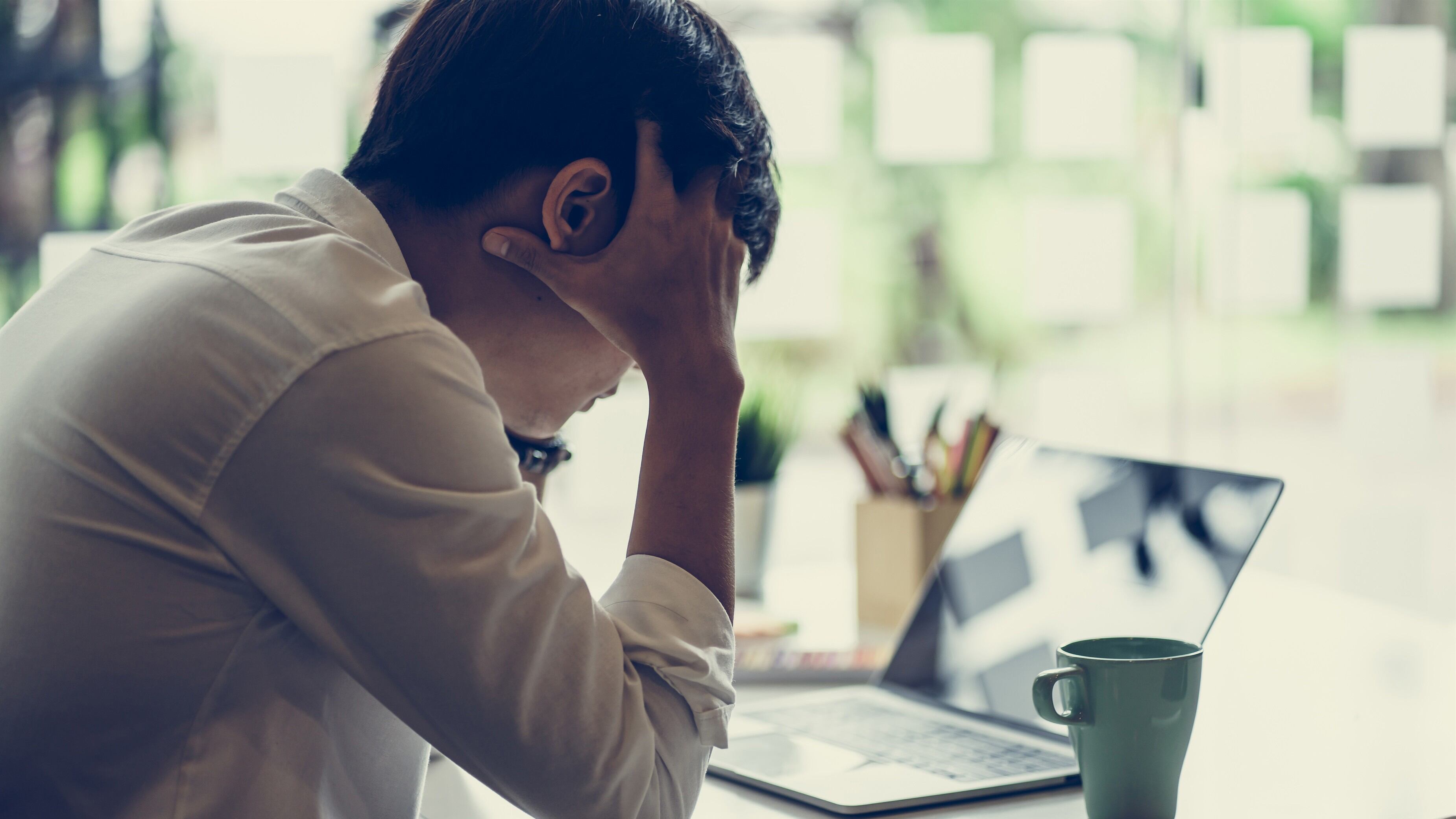 Día del Trabajo: trastornos de ansiedad se presentan con más frecuencia que en el hogar