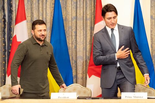 Canadá enviará 4.5 millones de dólares semanales a Ucrania durante los próximos tres años