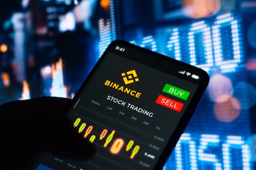 Binance sufre robo en criptomonedas de cerca de 600 millones de dólares
