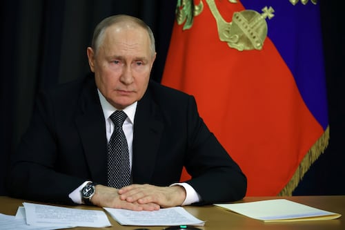 Casa Blanca ‘se burla’ de la candidatura de Putin a la reelección asegurando que “va a ser una carrera de caballos”