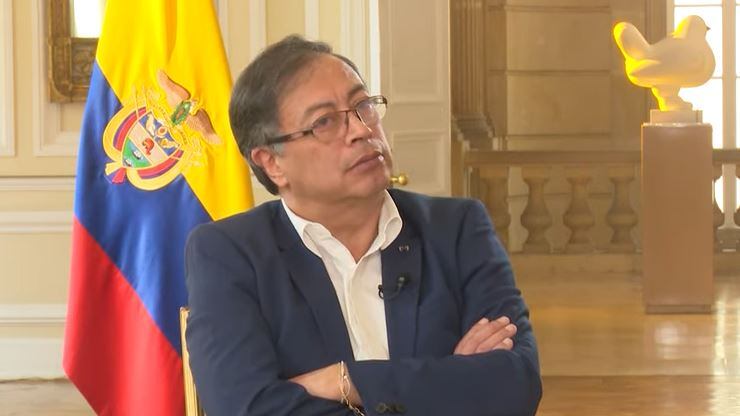 Gustavo Petro y la prensa