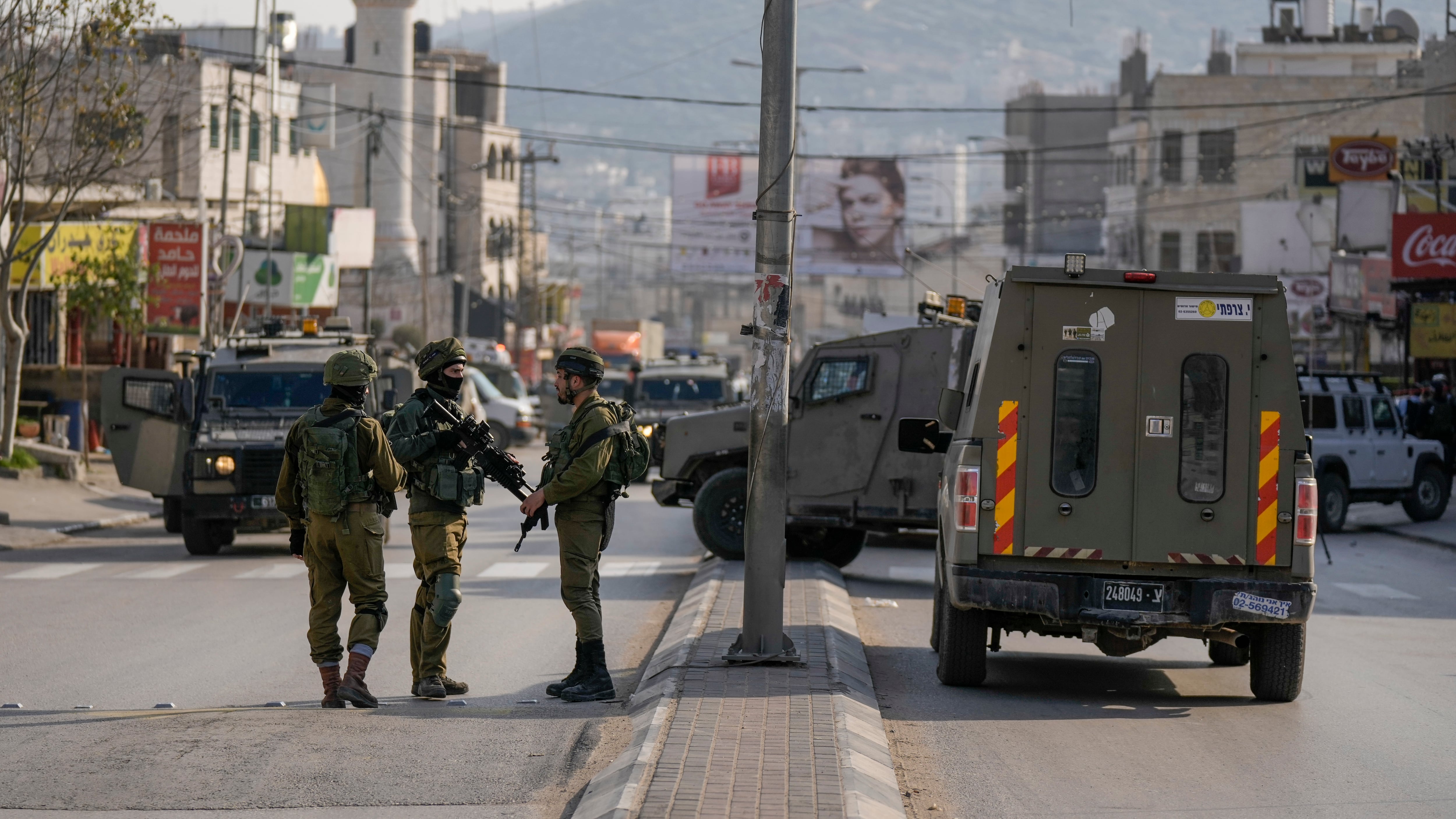 Adolescente palestino de 14 muere por heridas de bala en un tiroteo del ejército israelí