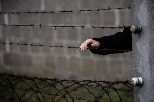 Honran memoria de judíos que pelearon contra nazis a 80 años de su revolución