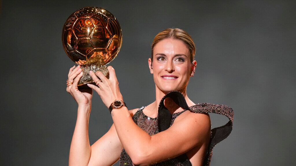 Alexia Putellas consiguió el Balón de Oro por segundo año consecutivo.