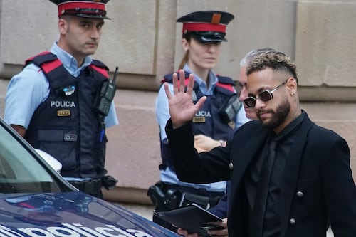 Neymar queda absuelto en juicio de fraude por su fichaje con el Barcelona