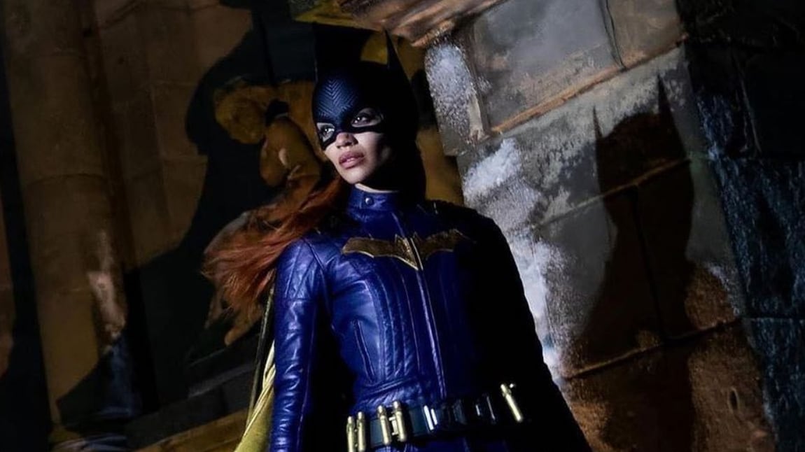 Leslie Grace en "Batgirl". / Foto: Instagram.
