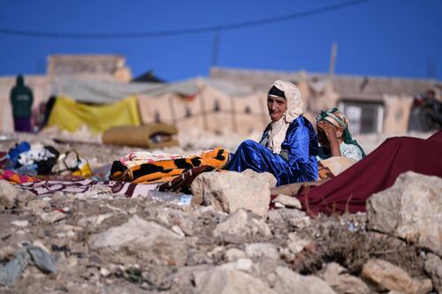 Entre réplicas, se eleva a más de 2 mil la cifra de muertos por terremoto en Marruecos 