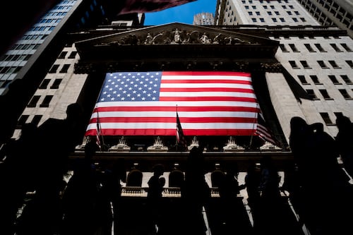 Quiebra de bancos causa turbulencia en Wall Street