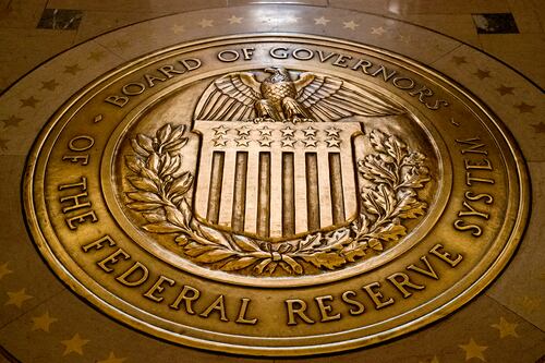 Quiebra de bancos en EU recuerda la crisis de 2008, pero de forma más acelerada