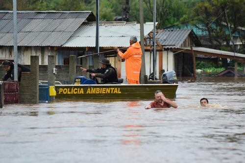 Tormenta deja 21 muertos y mil 600 personas sin hogar en Brasil