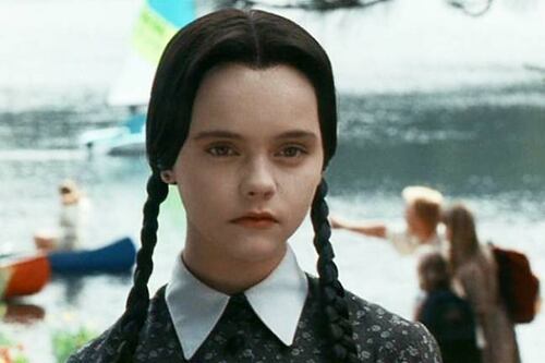 Esta fue la reacción de Christina Ricci al conocer que Jenna Ortega interpretará a Merlina Addams