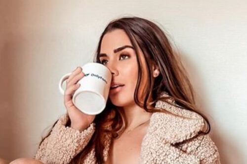 OnlyFans: Madre soltera salda todas sus deudas al entrar a la plataforma